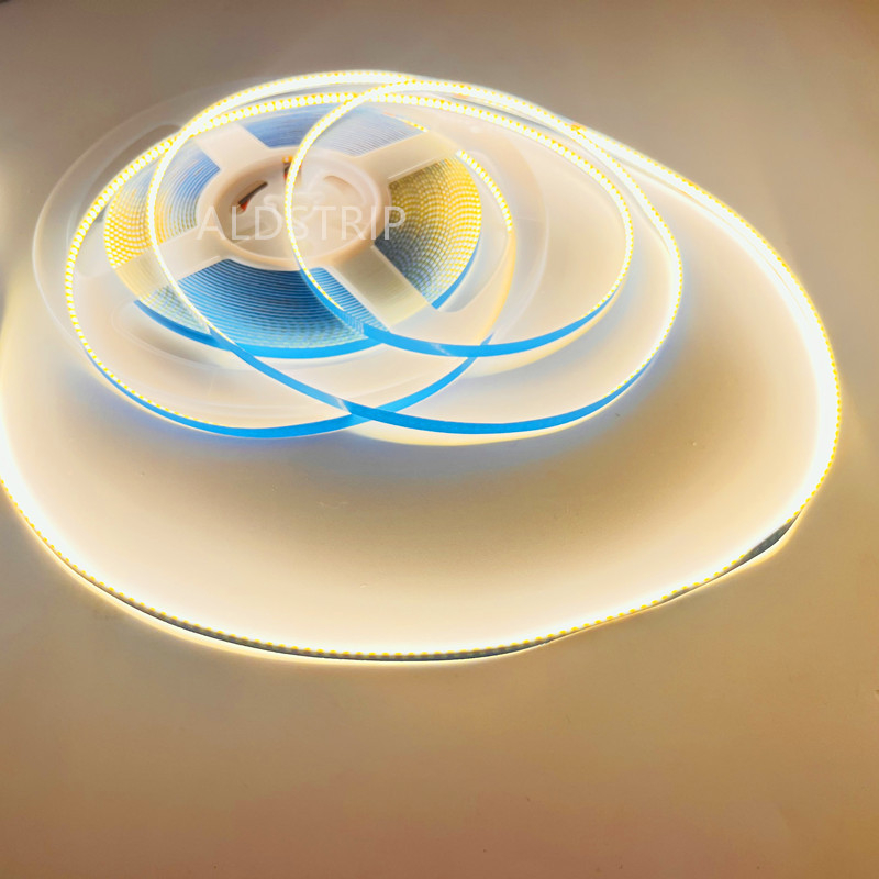 USB 5V COB LED trak s 320 LED, 5 mm COB, 10W, za ormariće i stalke za izlaganje