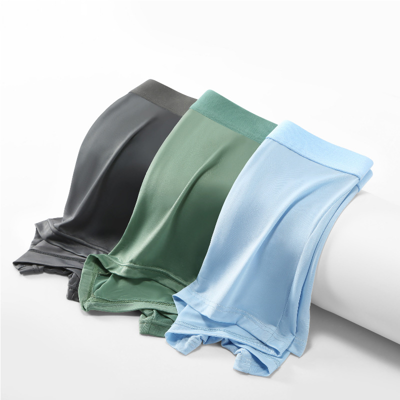 Muške boxerice od ice silk, bezšivne, opuštenog kroja, za ljeto, ultra tanke, hladne i prozračne, brzo se suše, srednji struk