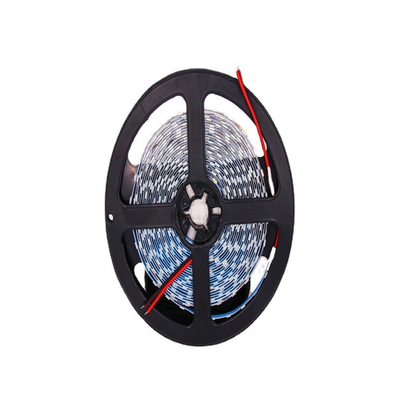 Prilagođena niskonaponska LED traka za kućnu dekoraciju, samoljepljivo osvjetljenje za strop i ormariće, ultra jarko linearno LED svjetlo 12V s 120 LED dioda