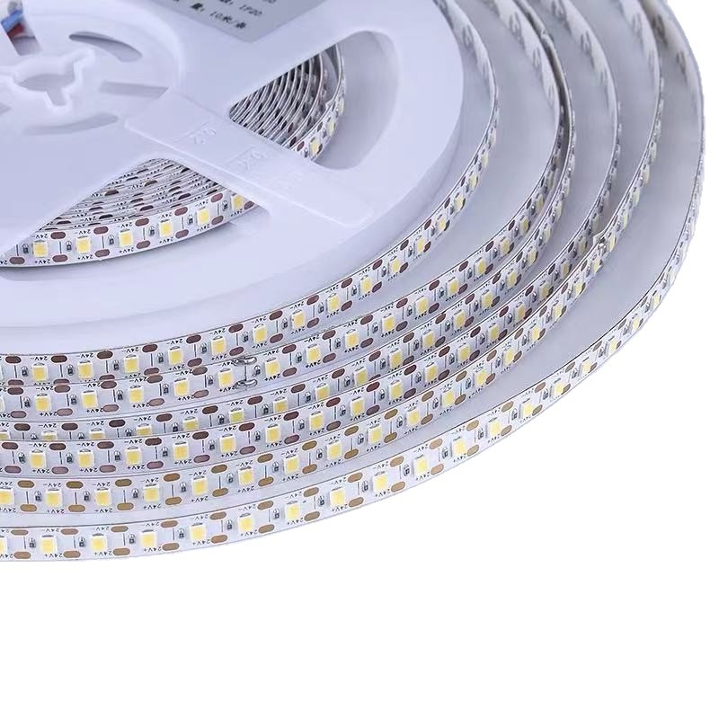 Self-adhesive LED trak za ormariće, može se rezati na segmente, ultra jako osvjetljenje za vinske ormariće i vitrine