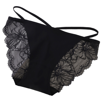 T-string gaćice s niskim strukom, bezšivne, od ice silk, brzo se suše, prozračne, žene s čipkastim trakama