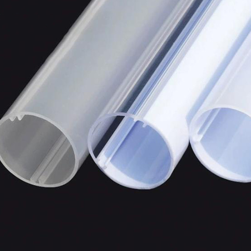 Prilagođeni najlonski abazur za visokoučinkovite T8/T14 LED cijevi, mliječno-bijele boje, s utorom za karticu, otporno na toplinu, otporno na habanje, otporno na udarce, PA poklopac