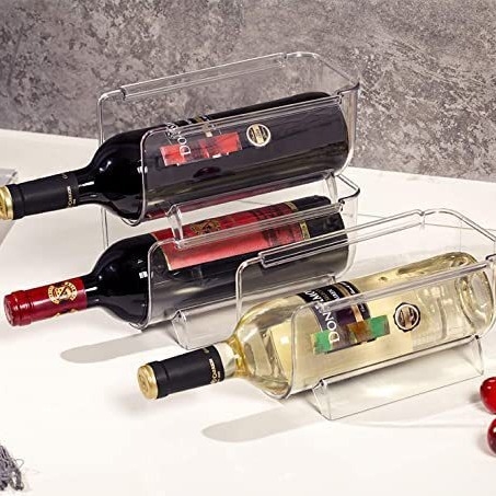 Stohirajući stalak za vino i pića