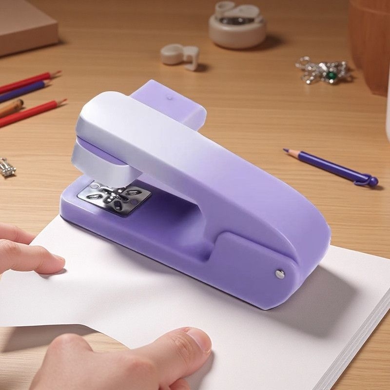 360° rotirajući studentski višenamjenski stapler, stapler koji štedi snagu, srednje veličine uredski stapler s naljepnicama