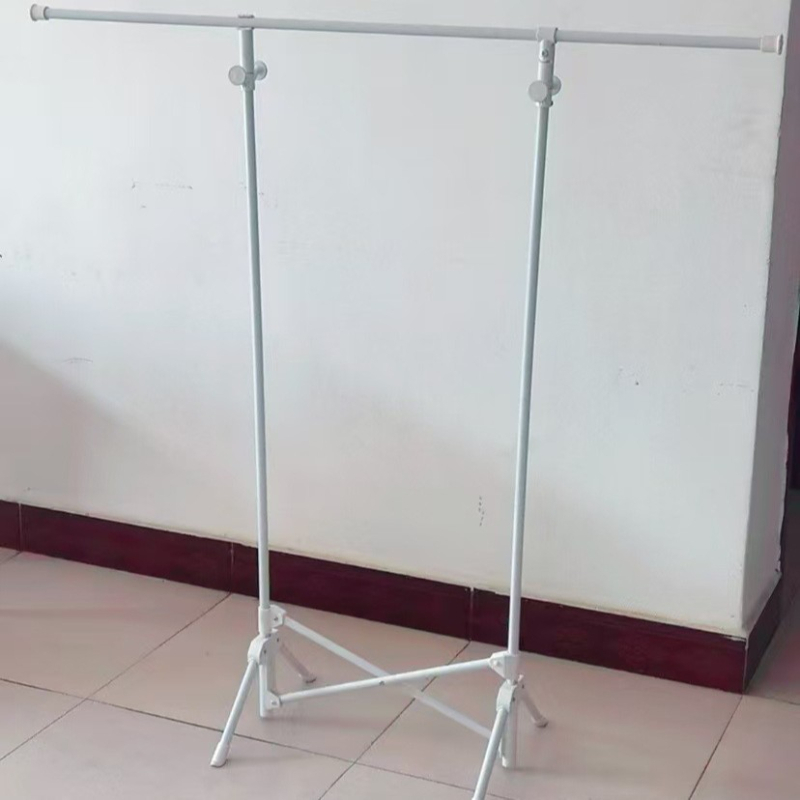 Sklopivi podni stalak za sušenje odjeće bez montaže, teleskopskom šipkom, za unutarnju spavaću sobu