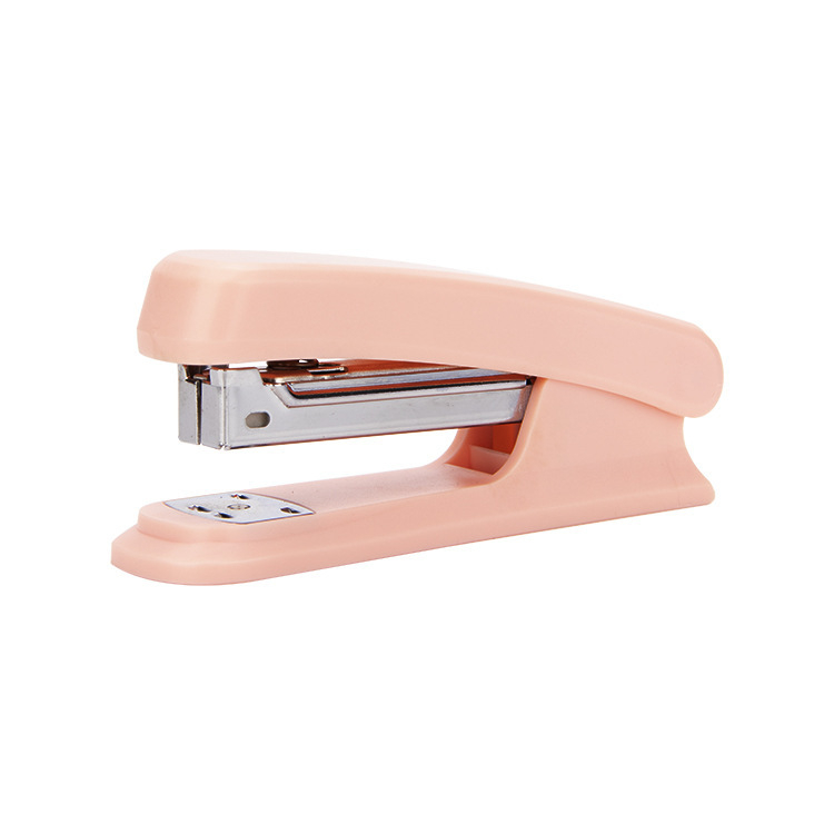 Višebojni spenjač No.12, izdržljiv i višenamjenski, srednje veličine, uredski pribor
