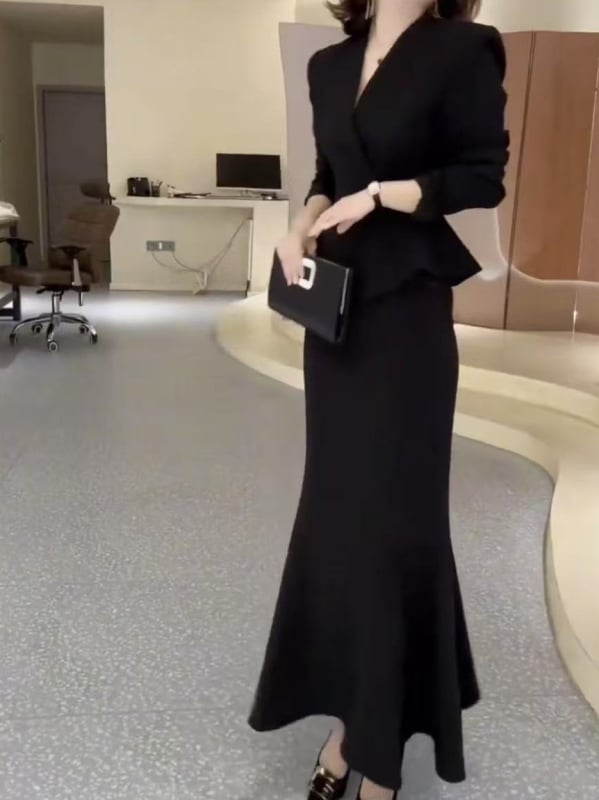 Jieyu elegantan jednofarbeni kostim sa suknjom i sakoom