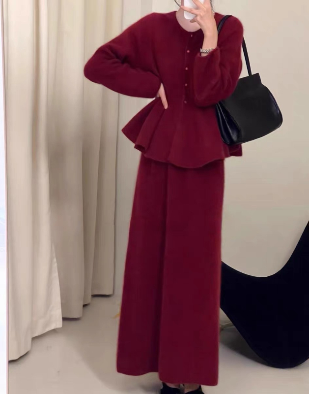 Ženski pleteni dvodijelni komplet: midi suknja i džemper, elegantan svakodnevni stil za jesen i zimu