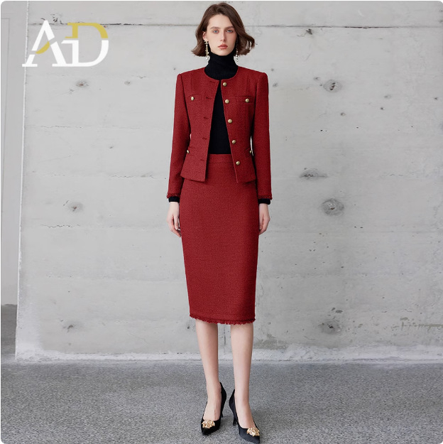 Zimska 2025 tweed haljina-komplet za žene — okrugli izrez, uredski stil, vitak kroj, priljubljene bokove, srednja duljina, dugi rukavi, Chanel nadahnut stil