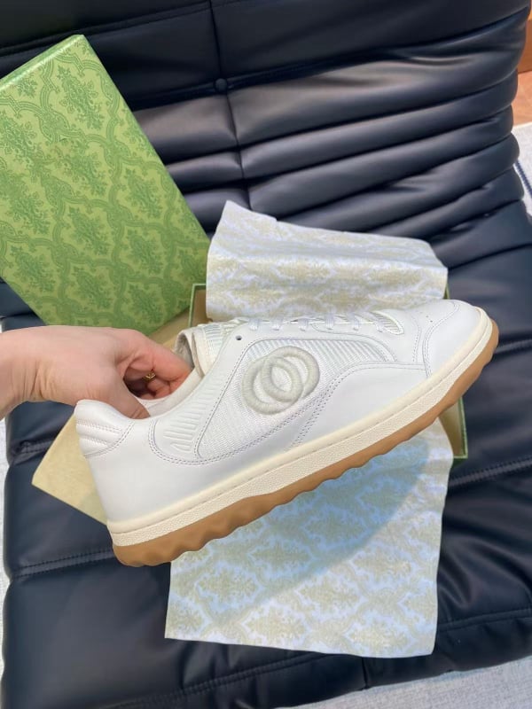 G-Brand sneakers με φθαρμένο ύφος, λευκά casual παπούτσια για γυναίκες και άνδρες, μινιμαλιστικό στυλ