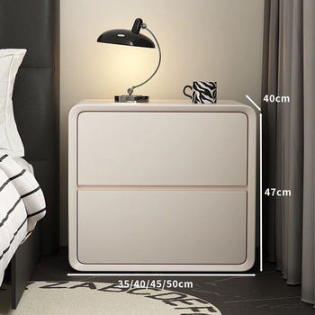 Ítalský minimalistický moderný masívny drevený nočný stolík krémovej farby s malým úložným priestorom, ľahký luxus pre spálňu, ekologický