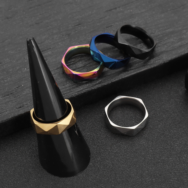 Titan čelični prsten, 6 mm, romb fasetni dizajn, minimalistički geometrijski stil, unisex