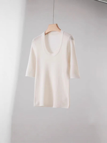 Γυναικείο πλεκτό T-shirt από μαλλί Merino, με λαιμό U, 100% εξαιρετικά λεπτό Merino μαλλί, κοντά μανίκια, άνοιξη–καλοκαίρι
