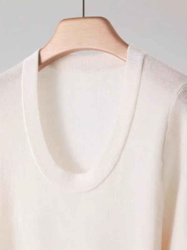 Γυναικείο πλεκτό T-shirt από μαλλί Merino, με λαιμό U, 100% εξαιρετικά λεπτό Merino μαλλί, κοντά μανίκια, άνοιξη–καλοκαίρι