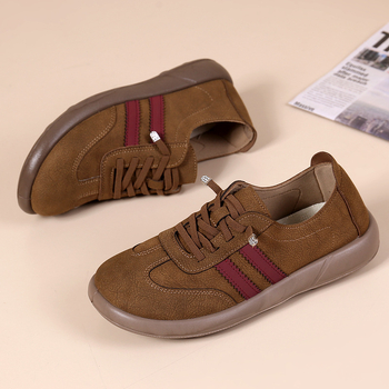 Γυναικεία παπούτσια slip-on για φθινοπωρινή casual χρήση, ελαφριά, μαλακή σόλα, χαμηλό άνοιγμα, άνετες επίπεδες, σε στυλ μαμά