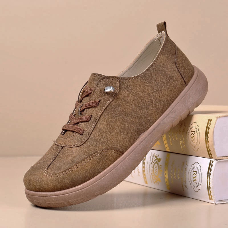 Γυναικεία παπούτσια slip-on για φθινοπωρινή casual χρήση, ελαφριά, μαλακή σόλα, χαμηλό άνοιγμα, άνετες επίπεδες, σε στυλ μαμά