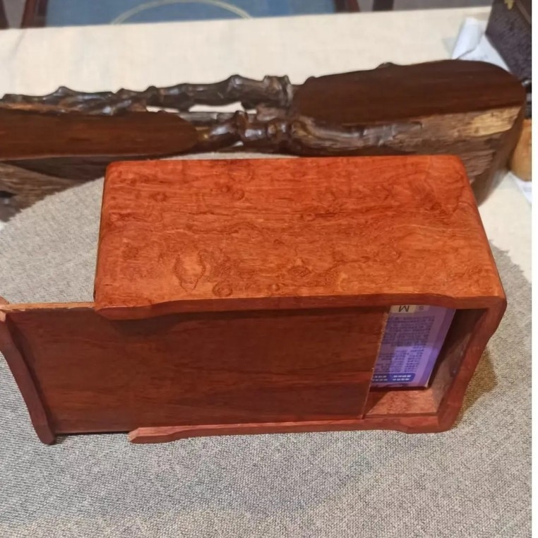 Kutija za maramice od masivnog drva Myanmar Rosewood – za dnevni boravak, stol za kavu, spavaću sobu i blagovaonicu