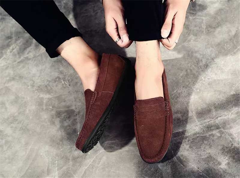 Nova muška kožna slip-on cipela, casual, četvrtastog vrha, veličine 40–48, ravna potplata, crvena