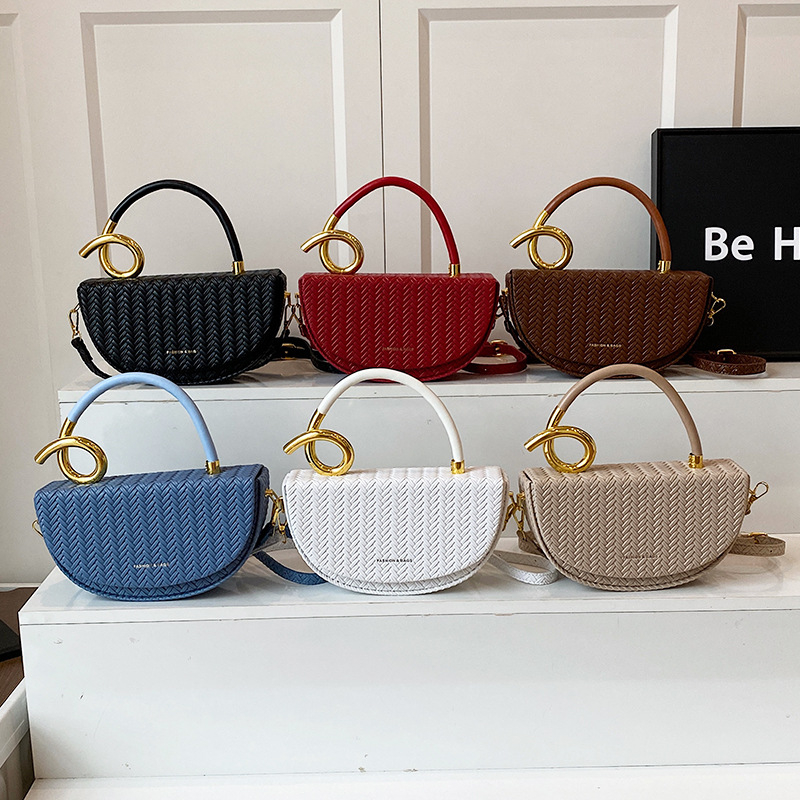 Ženska crossbody torbica tipa sedlo, mala kutija torba u nježnom luksuznom stilu