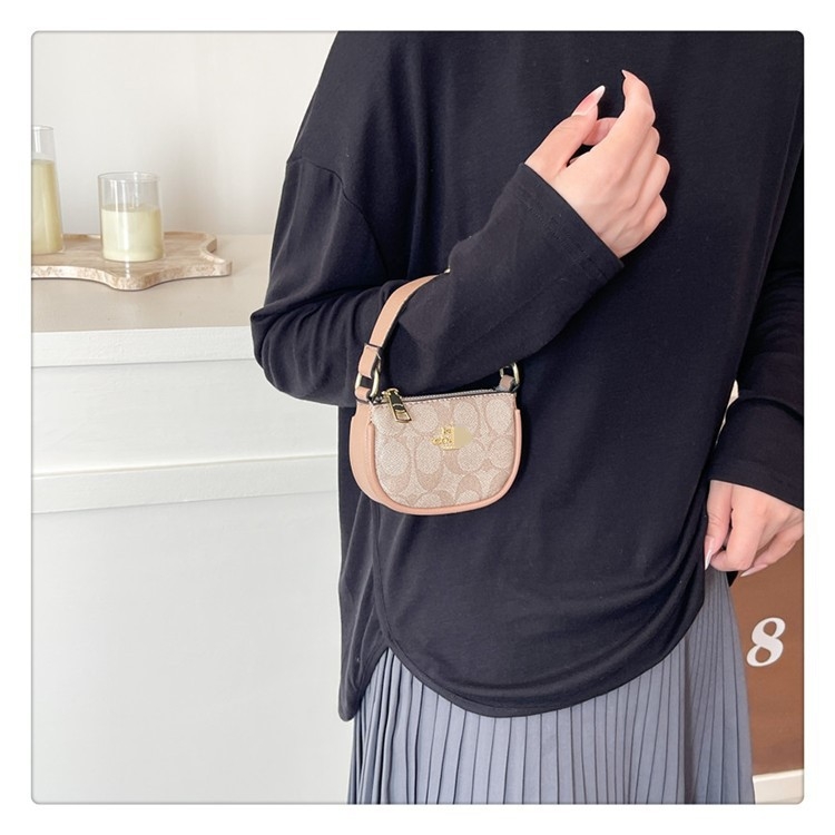 Ženska PU umjetna koža mala kvadratna torbica, gradski minimalistički stil, srednja veličina, torba preko ramena ili crossbody sa zatvaračem