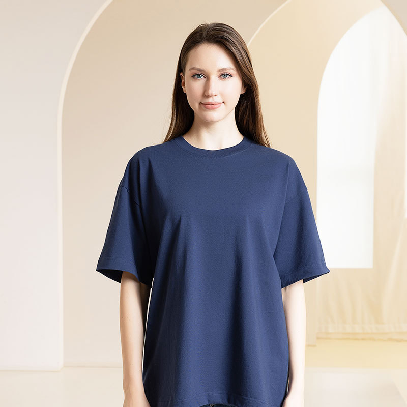 Ανδρική κοντομάνικη T-shirt από 100% βαμβάκι, 300 g βαρύ, χαλαρή γραμμή, με χαμηλωμένους ώμους, μονόχρωμη, για καλοκαίρι