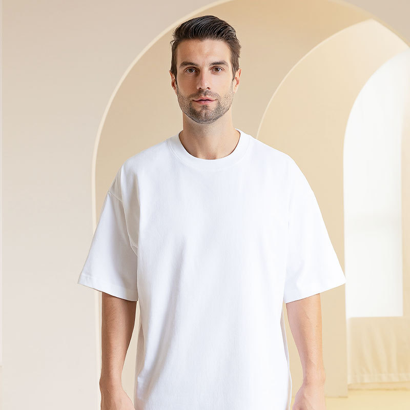 Ανδρική κοντομάνικη T-shirt από 100% βαμβάκι, 300 g βαρύ, χαλαρή γραμμή, με χαμηλωμένους ώμους, μονόχρωμη, για καλοκαίρι