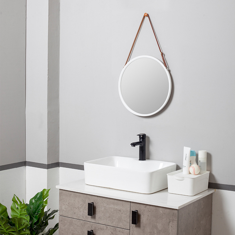 30 cm átmérőjű kerek falra szerelhető sminktükör, ideális fürdőszobába és hálószobába, minimalistikus dizájn