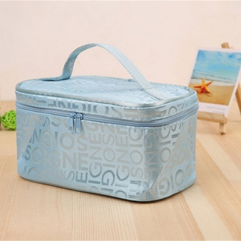 Kockasta torbica za šminku od jacquard tkanine s monogramom, prijenosni putni organizator, velika kapaciteta za kozmetiku i nakit