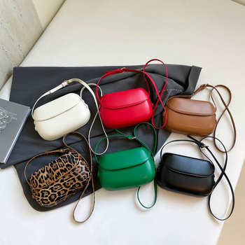 Sedlasta torba preko ramena, ljeto 2025, korejski retro stil, mala ženska torbica za telefon, svestrana i minimalistička