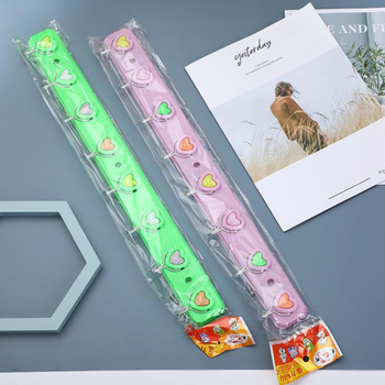 Samoadhesivni vješak s 8 kukicama, plastični, za vrata ili zid, nosivost 1-3 kg