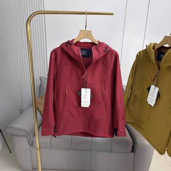 Ανδρικό μπουφάν εξωτερικού τύπου softshell με επένδυση fleece, παχύτερο, κουκούλα, αδιάβροχο και ανθεκτικό στον άνεμο