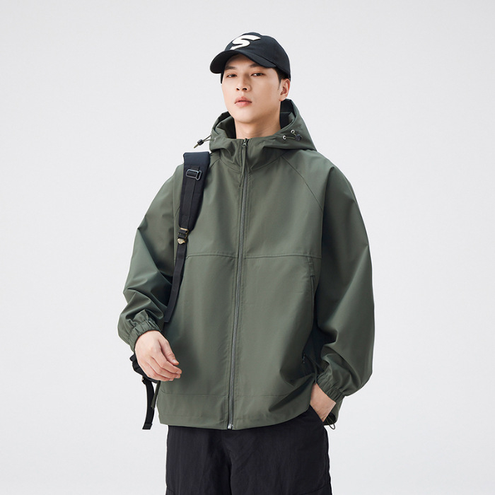 Férfi kapucnis dzseki tavasz és őszre, streetwear stílusú, 2025 kollekció