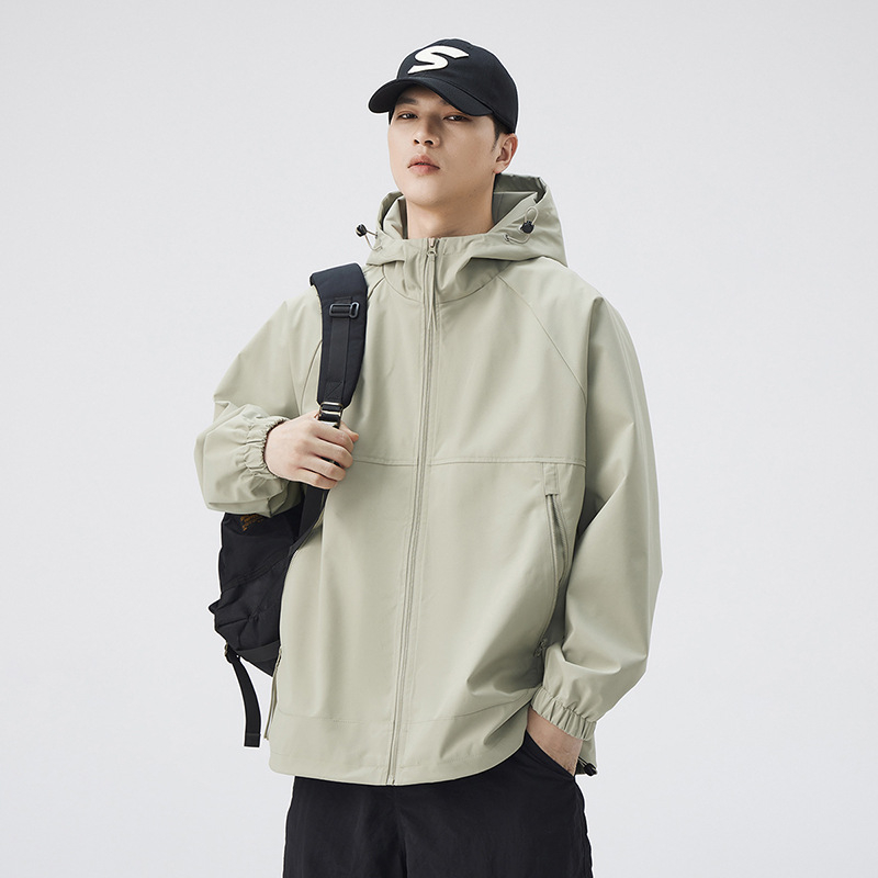 Férfi kapucnis dzseki tavasz és őszre, streetwear stílusú, 2025 kollekció