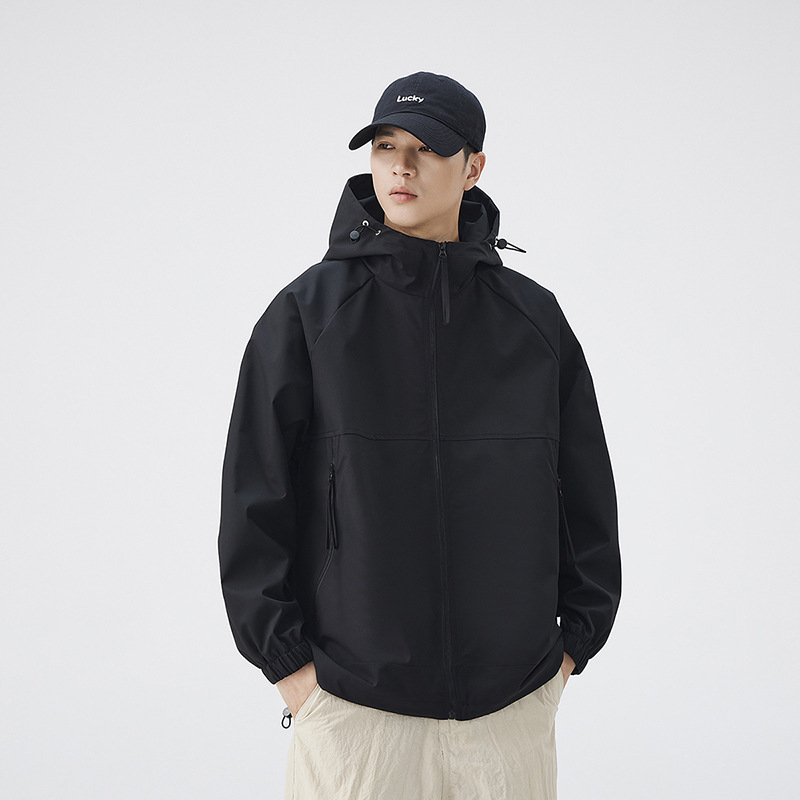Férfi kapucnis dzseki tavasz és őszre, streetwear stílusú, 2025 kollekció