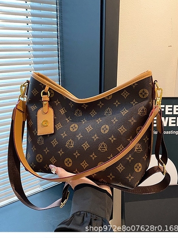 Premium ženska tote torba — 2026, velika kapaciteta, gradska dnevna torba za rame i crossbody sa širokim remenom