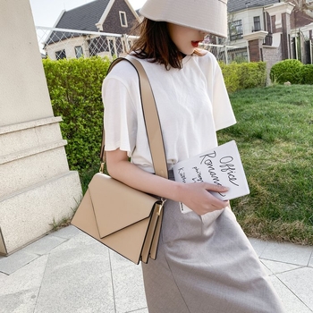 Ženska torbica ulično-stilskog izgleda, crossbody s širokim remenom, kompaktna moderna torbica