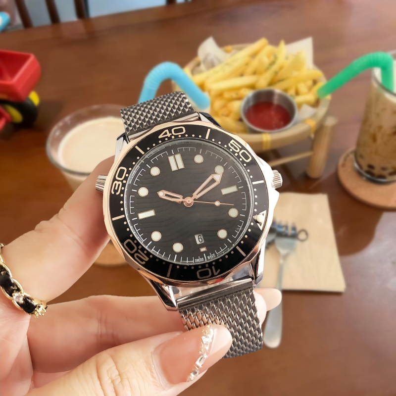 Ανδρικός κομψός ρολόι Quartz με ημερολόγιο και φωτιζόμενο καντράν, GMT διπλό χρόνο, casual business στυλ