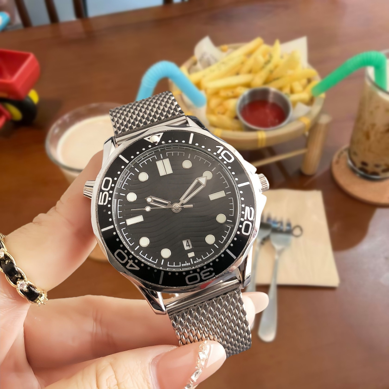 Ανδρικός κομψός ρολόι Quartz με ημερολόγιο και φωτιζόμενο καντράν, GMT διπλό χρόνο, casual business στυλ