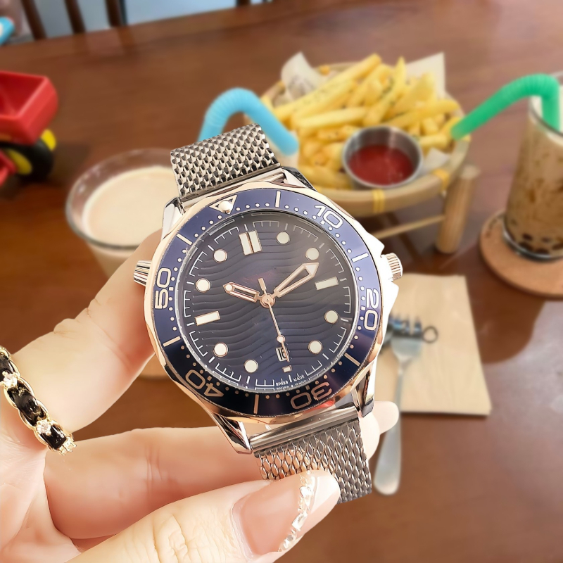 Ανδρικός κομψός ρολόι Quartz με ημερολόγιο και φωτιζόμενο καντράν, GMT διπλό χρόνο, casual business στυλ