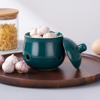 Keramička posuda za čuvanje češnjaka, đumbira i čili papričica sa ventilacijskim dizajnom – otporna na plijesan i vlagu