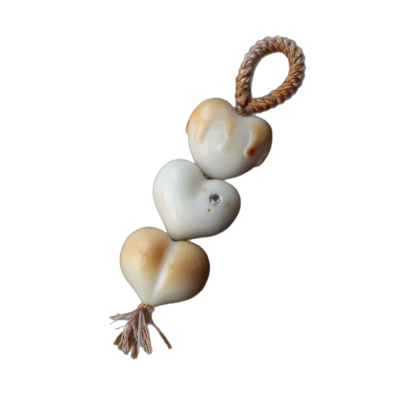 Ivory Fruit Zvijezda – ručno uvijen set s Ji privjeskom od drveta breskve i privjeskom za telefon