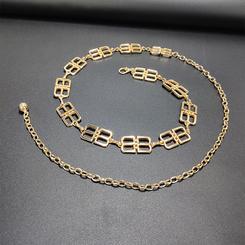 Ženski struk lanac s motivom slova – elegantan metalni dodatak za haljine i džempere, duljina 110 cm, širina 2–4 cm, proljeće 2025
