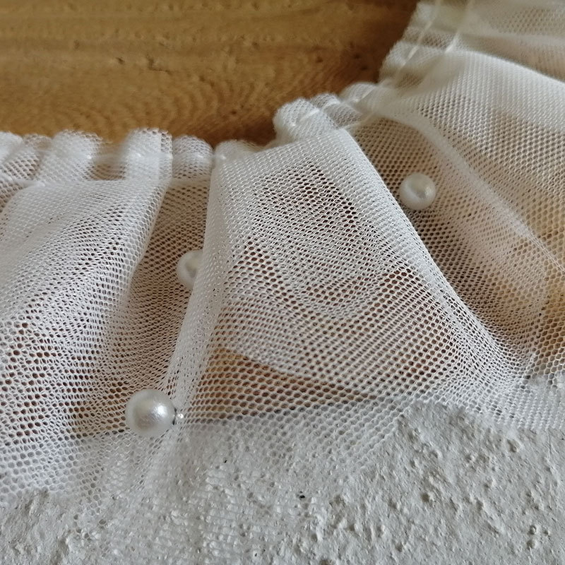 7 cm široka bijela trostruka mrežasta čipka s perlama – DIY materijal za plisiranu suknju