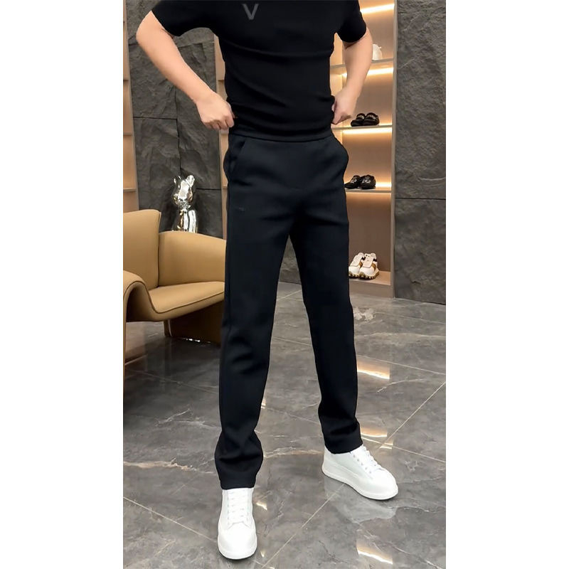 Αντρικά casual παντελόνια για την άνοιξη, ευέλικτα, με ίσιο κόψιμο και ελαστικότητα, μοντέρνο και υψηλής ποιότητας σχέδιο