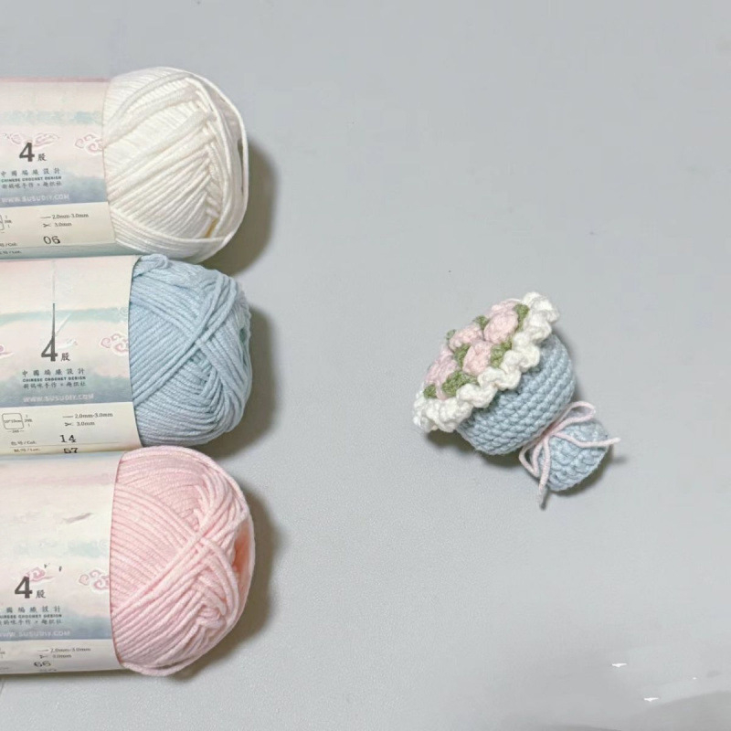 Mini kukičani buket – set materijala za DIY, privjesak buketa, ručna izrada