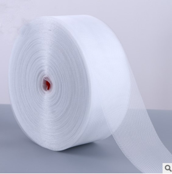 Set dodataka za zavjese: 8 cm široka najlon traka, perforirani rimski prsteni, prozirna tkanina traka, sklopiva cijev i S-kuke.