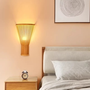 Polovna zidna lampa s abažurom od bambusa za hodnik, dnevni boravak i spavaću sobu, pogodna za tea room i hotel/guesthouse.