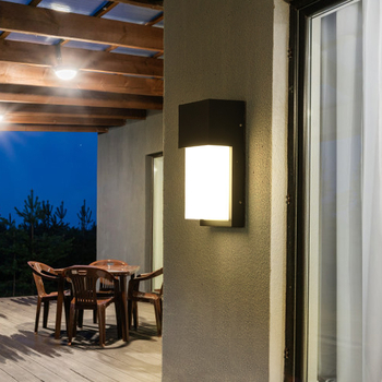 Vanjska LED zidna svjetiljka IP54, vodootporno aluminijsko kućište, pogodna za balkon, dvorište, ulaz, hodnik i stepenice