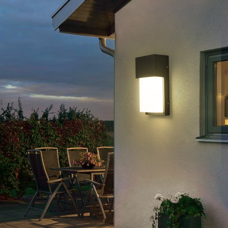 Vanjska LED zidna svjetiljka IP54, vodootporno aluminijsko kućište, pogodna za balkon, dvorište, ulaz, hodnik i stepenice