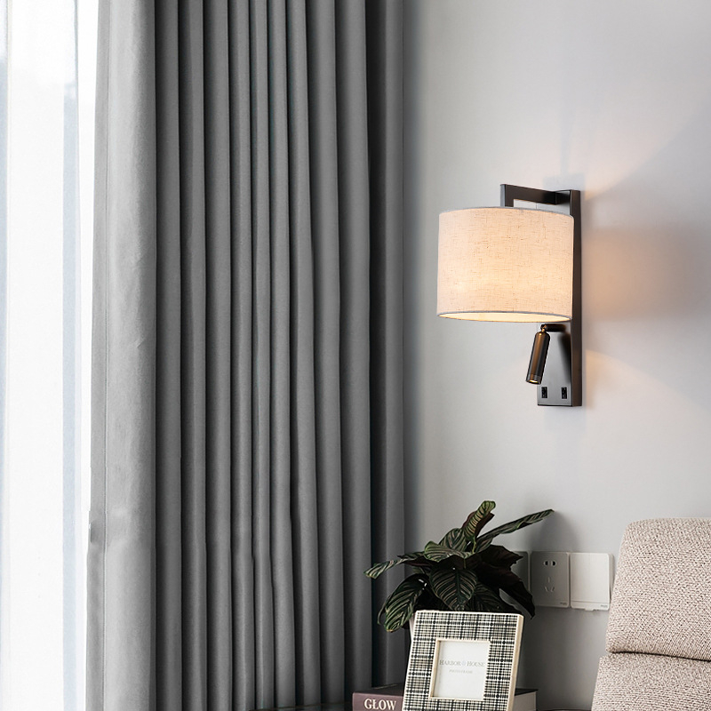 Moderna minimalistička zidna lampa za hotelske sobe, talijanski stil